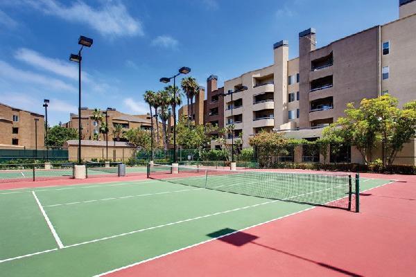 Hotel Oakwood Costa Mesa Facilidades foto